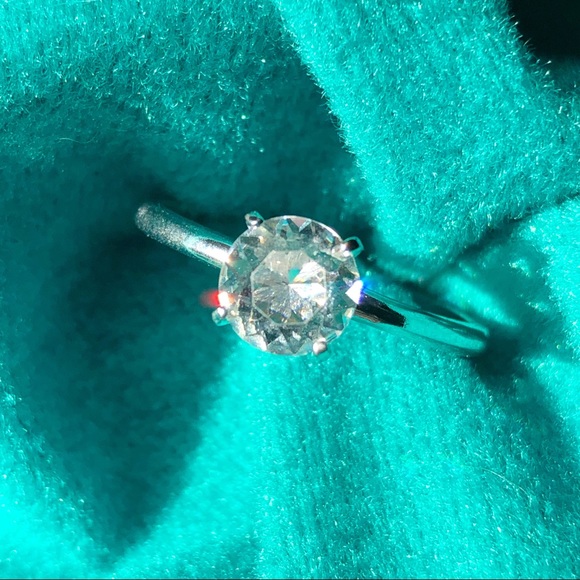 Vintage Uncas Vanderbilt Silver Tone round simulated diamond CZ Solitaire SZ 10 - Picture 12 of 14